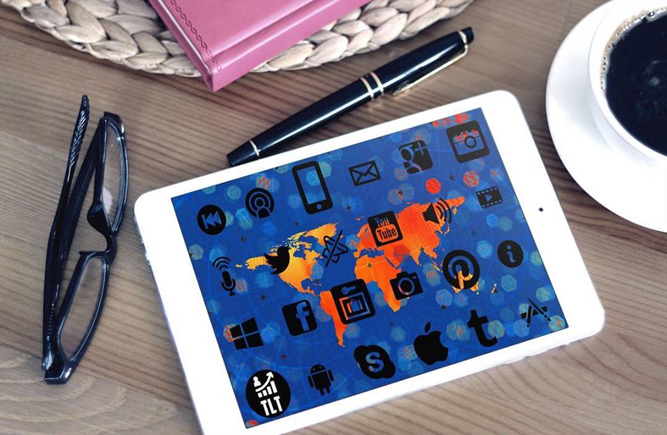 Top Level Traffic Bridgend Web Design Social Media and Digital Marketing social media business
