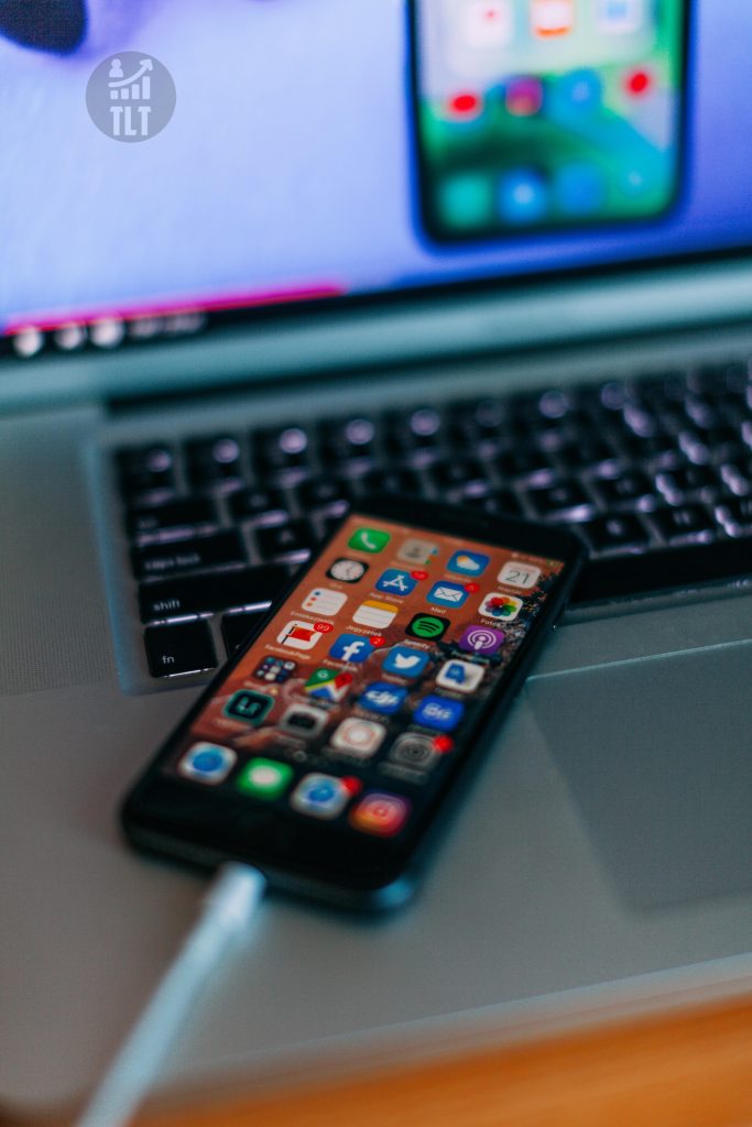 Top Level Traffic Bridgend Web Design Social Media and Digital Mobile Responsive trade business Website Online Profile